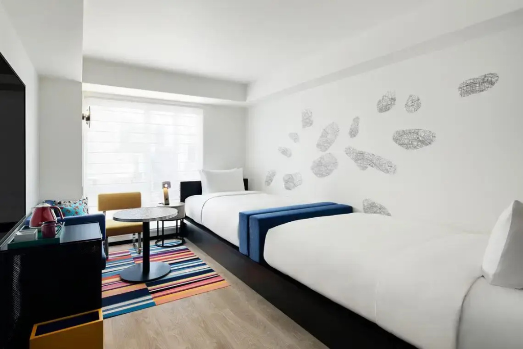 Double Loft (twin beds)