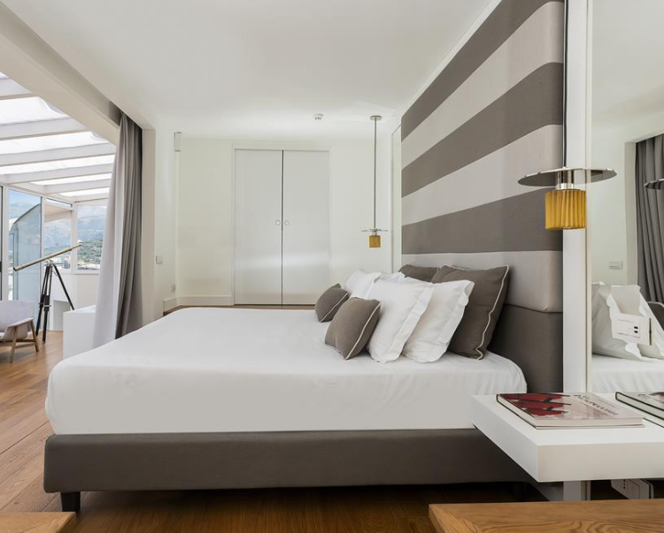 Executive Double Suite (full double bed)