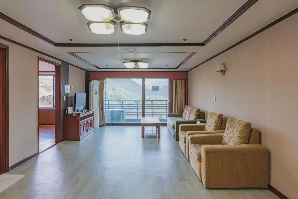 Osaek Greenyard Hotel - Chambres