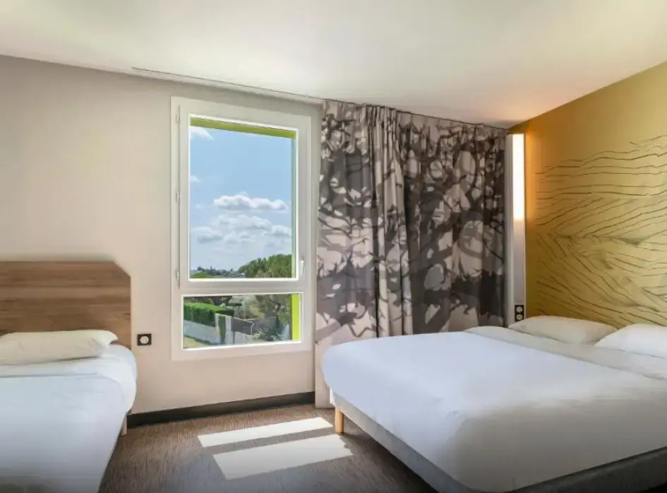 Double room (twin beds)