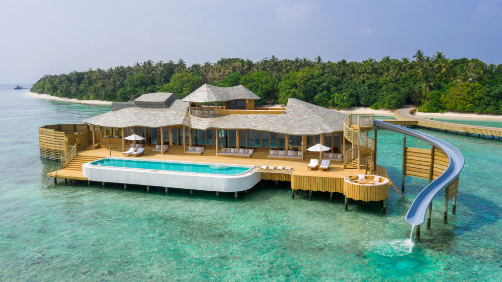 Water Reserve with Slide с 2 комнатами в Soneva Fushi
