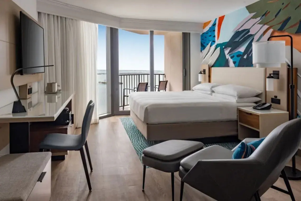 Room with balcony and with partial bay view