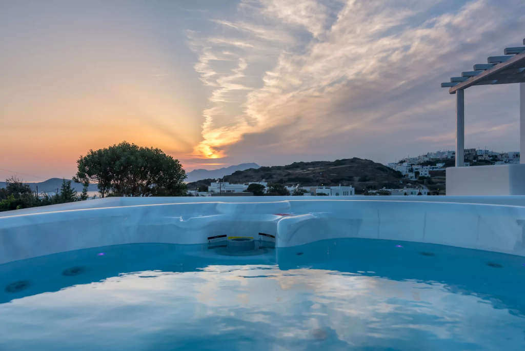 Eiriana Luxury Suites - Chambres
