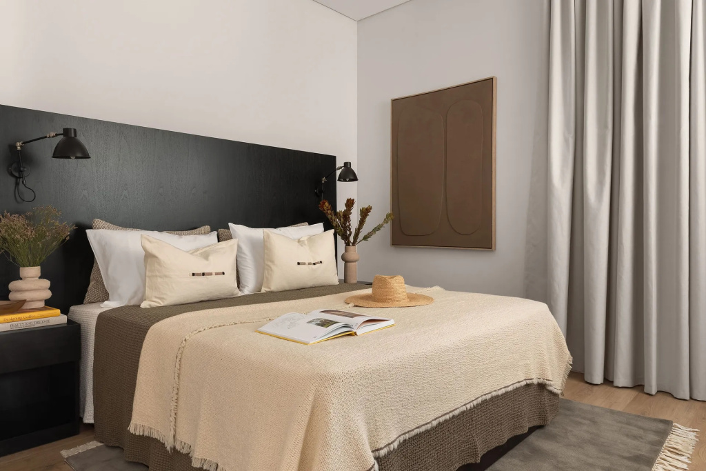 Deluxe Double Suite (full double bed)