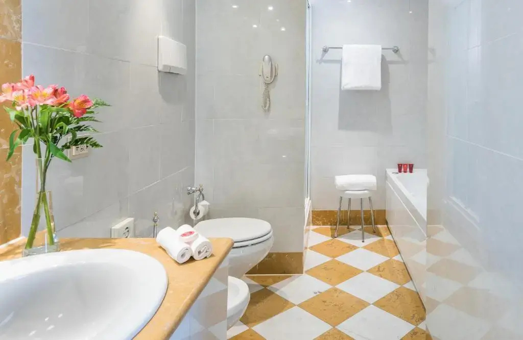 Leonardo Hotel Milan City Center - Général
