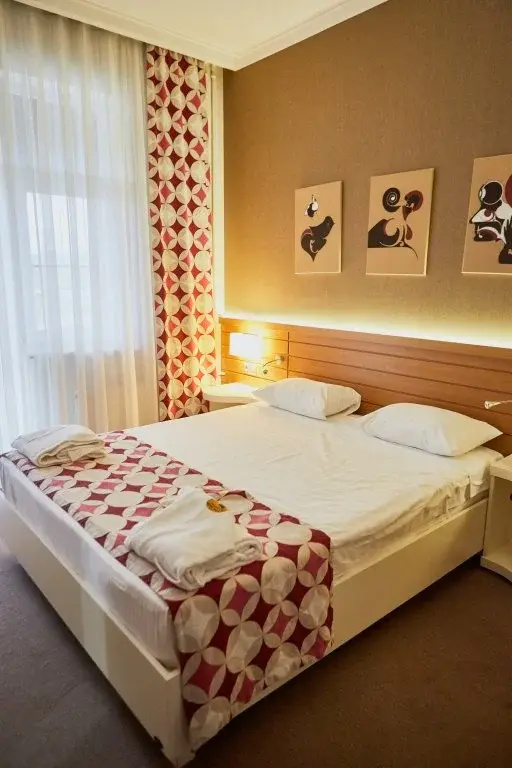 Saryikum Hotel Room Type - 2 Bedrooms Double Suite with balcony full double bed