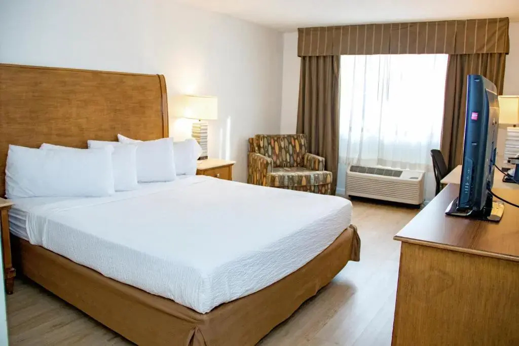 Double room (full double bed)