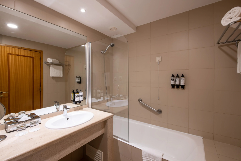 Hotel Mundial - Chambres