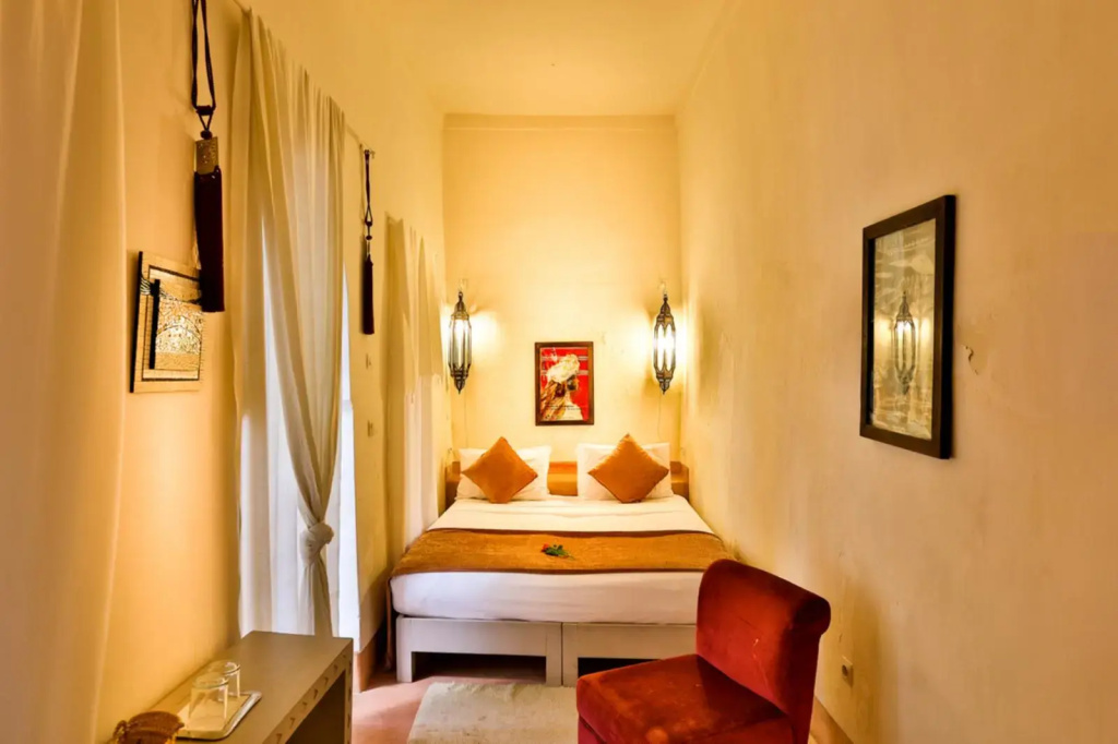 Standard Double room (twin beds)