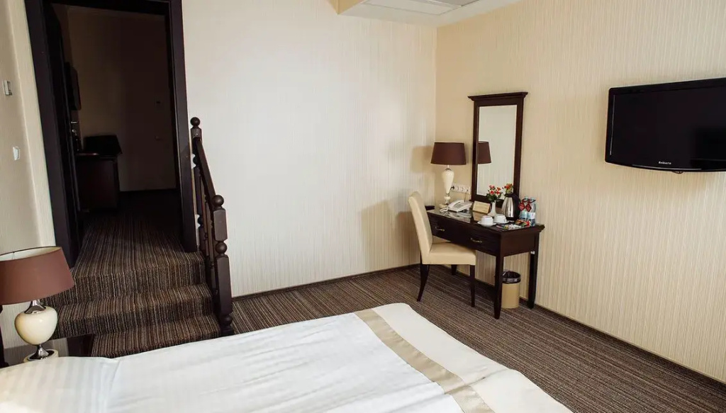 Double Suite (twin beds)