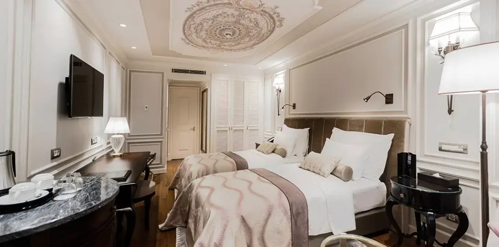 Deluxe Double room (twin beds)