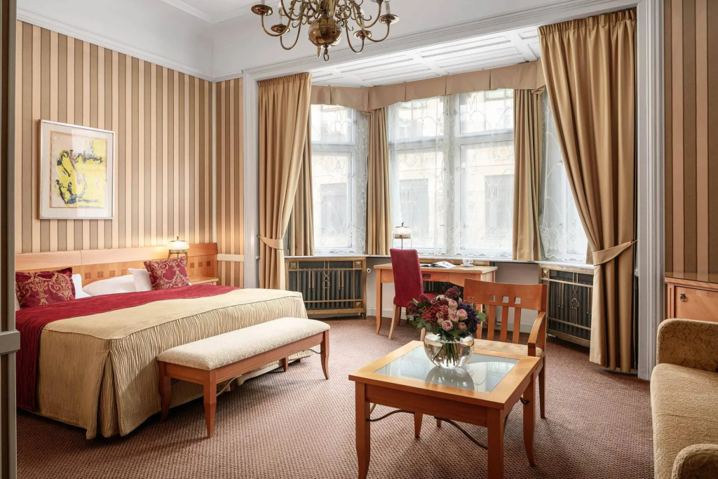 Hotel Paris Prague image General