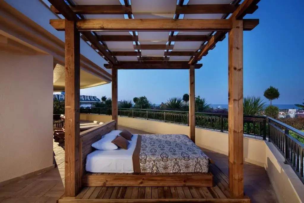 Honeymoon Double Suite (full double bed)
