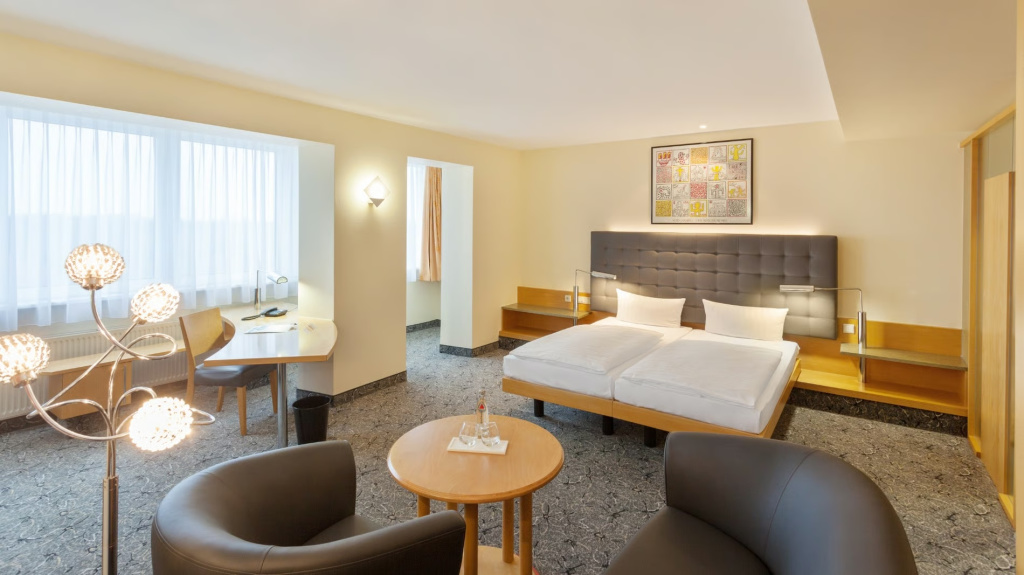 Deluxe Double room (twin beds)