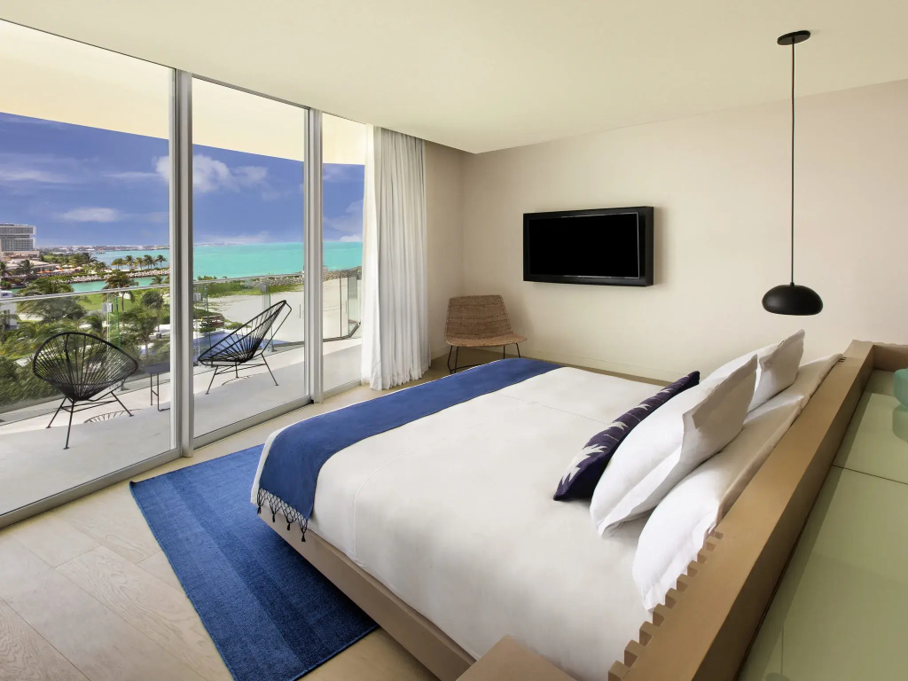 Superior Double room with ocean view (full double bed)