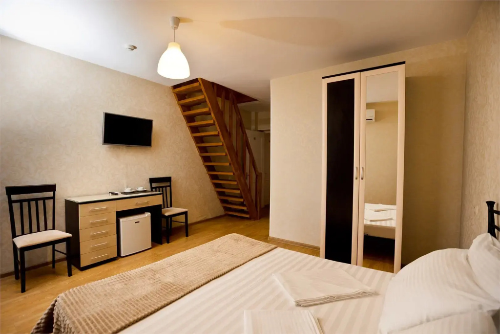 Comfort Building 1 Double Duplex room with balcony and with partial sea view (full double bed)