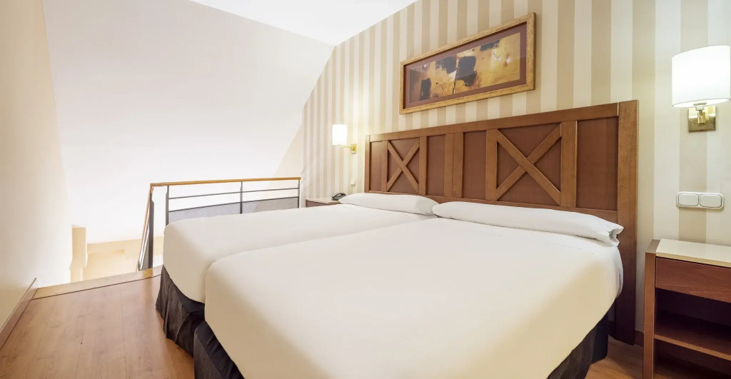 Ilunion Alcora Sevilla Hotel - Chambres