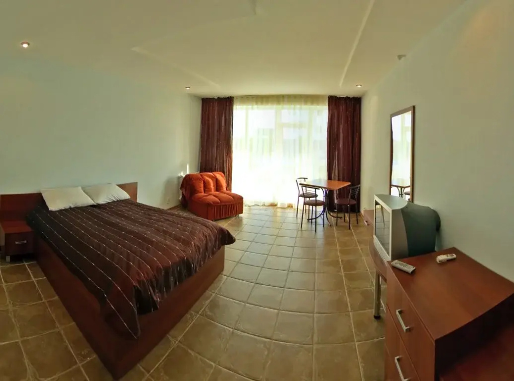 Comfort Double Suite (full double bed)