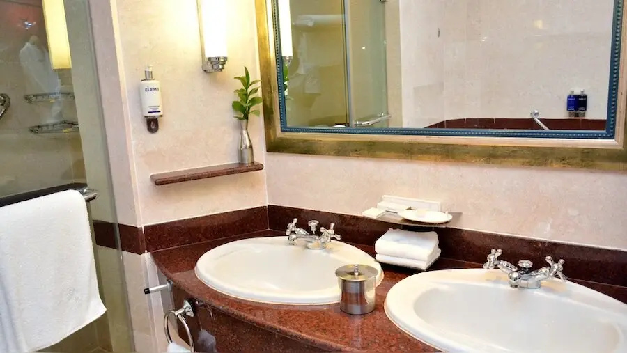 Kampala Serena Hotel - Chambres