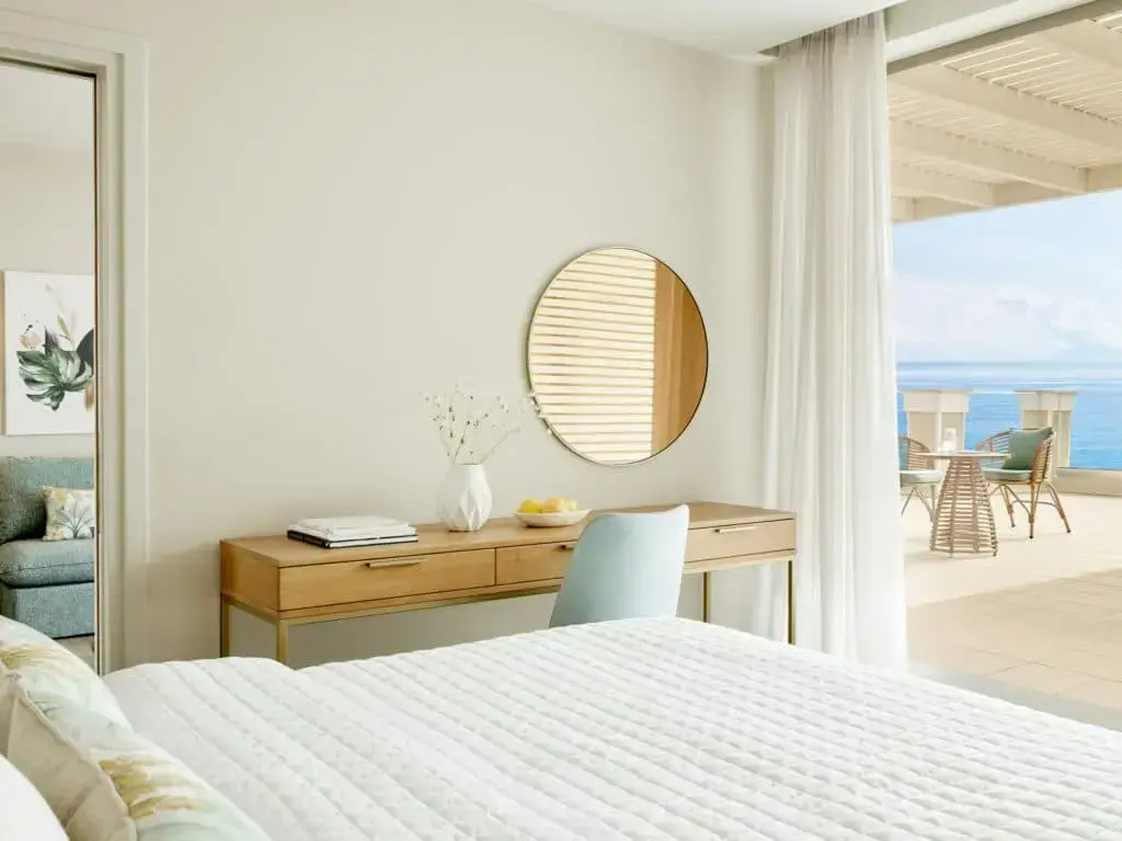 Superior Family Private Garden room with sea view