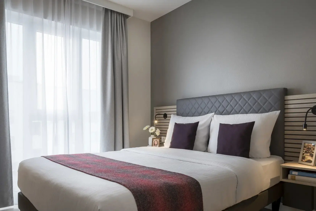 1 Bedroom Executive Double Apartment (full double bed)