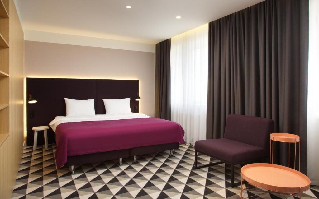 AZIMUT City Voronezh Hotel Room Type - Double SMART Junior Suite full double bed