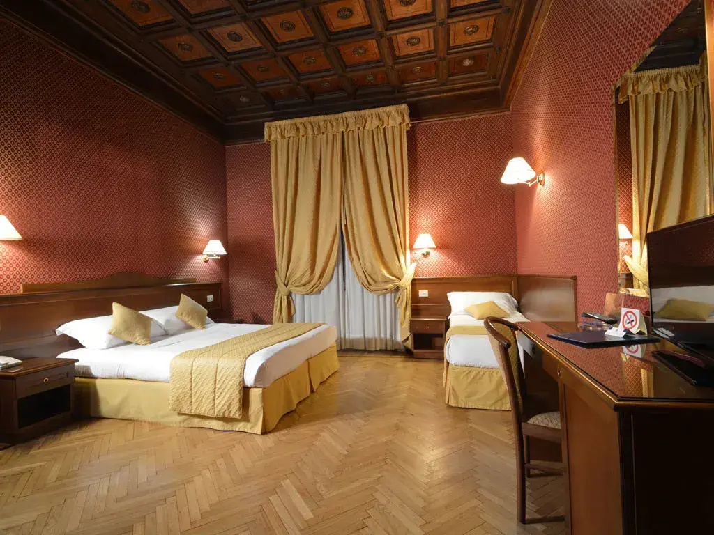 Superior Quadruple room