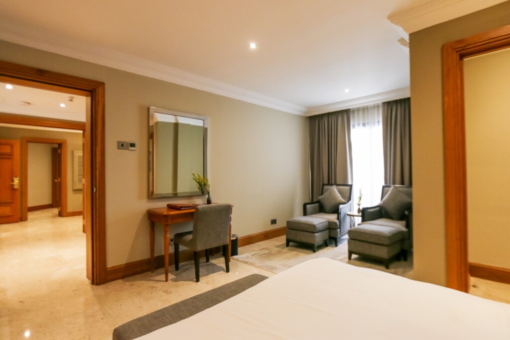 Dubai Marine Beach Resort & Spa