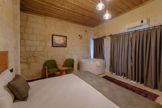Stone Double Suite (full double bed)