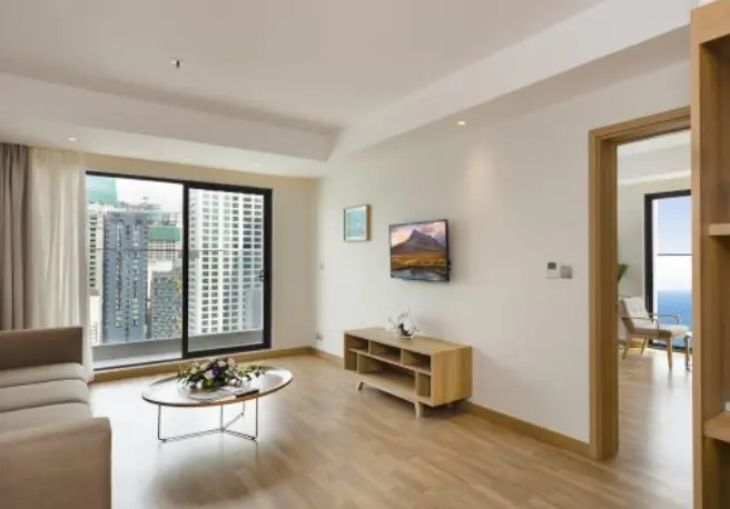 Двухместный полулюкс с видом на океан двуспальная кровать в Nagar Hotel Nha Trang