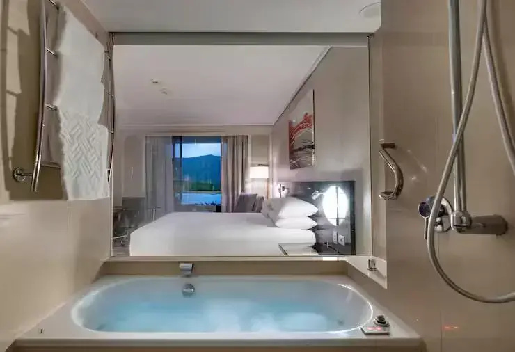 Hilton Cairns - Chambres