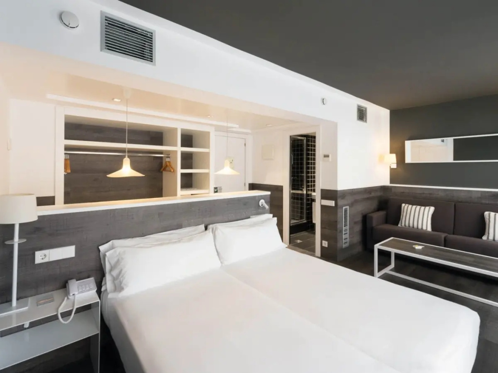 Superior with Terrace Double room (twin beds)