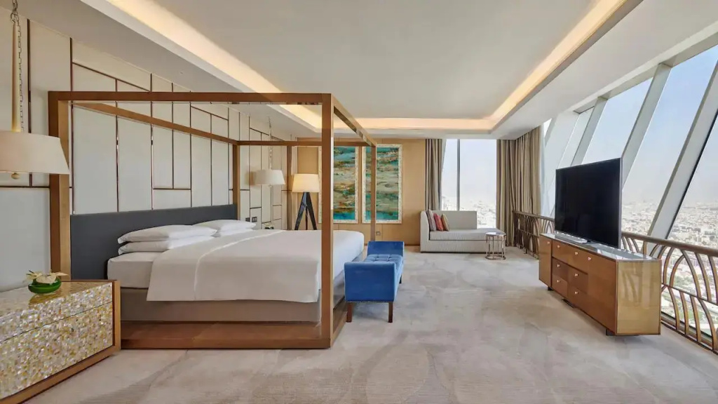 Royal Double Suite (full double bed)