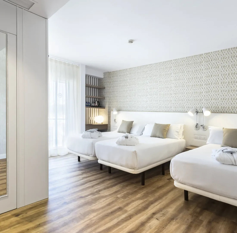 Comfort Triple room