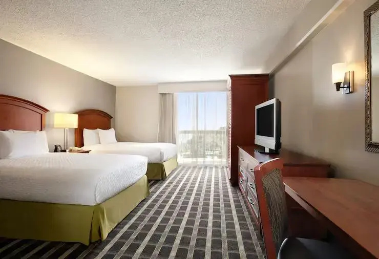 Embassy Suites by Hilton San Francisco Airport Waterfront - Chambres
