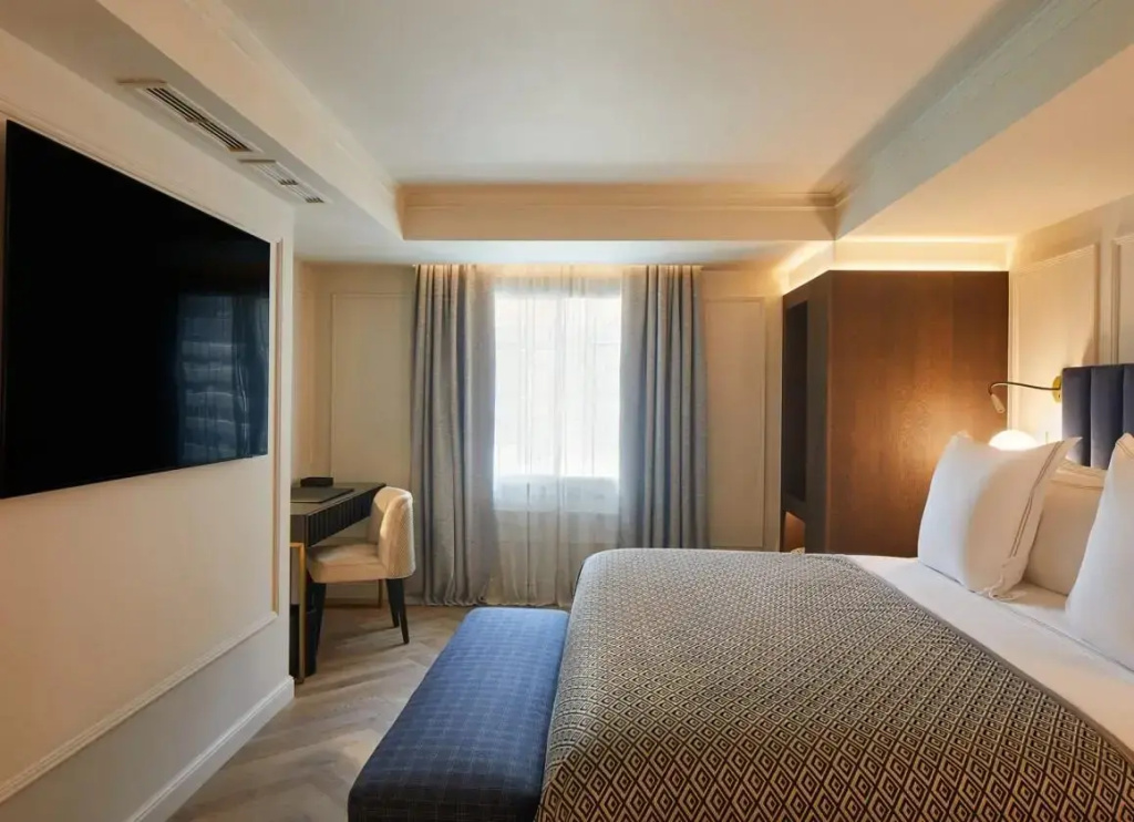 Privilege Double room (full double bed)