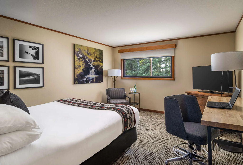 Premier room