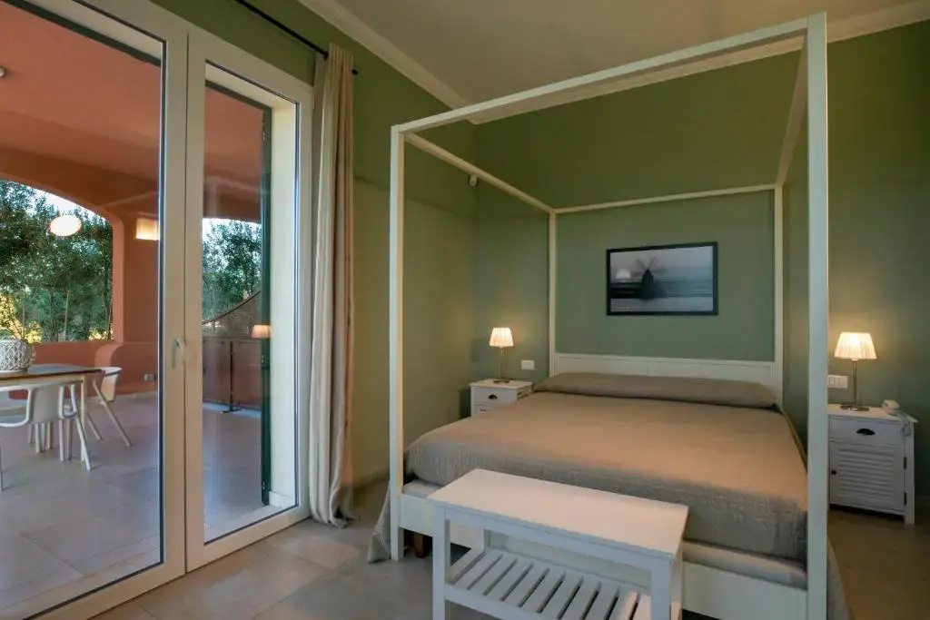 Deluxe Double Apartment with veranda (full double bed)