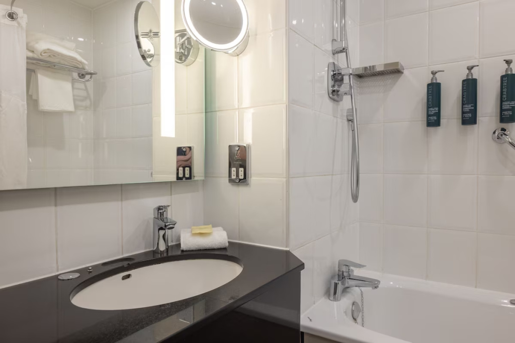 DoubleTree by Hilton Manchester Airport - Général