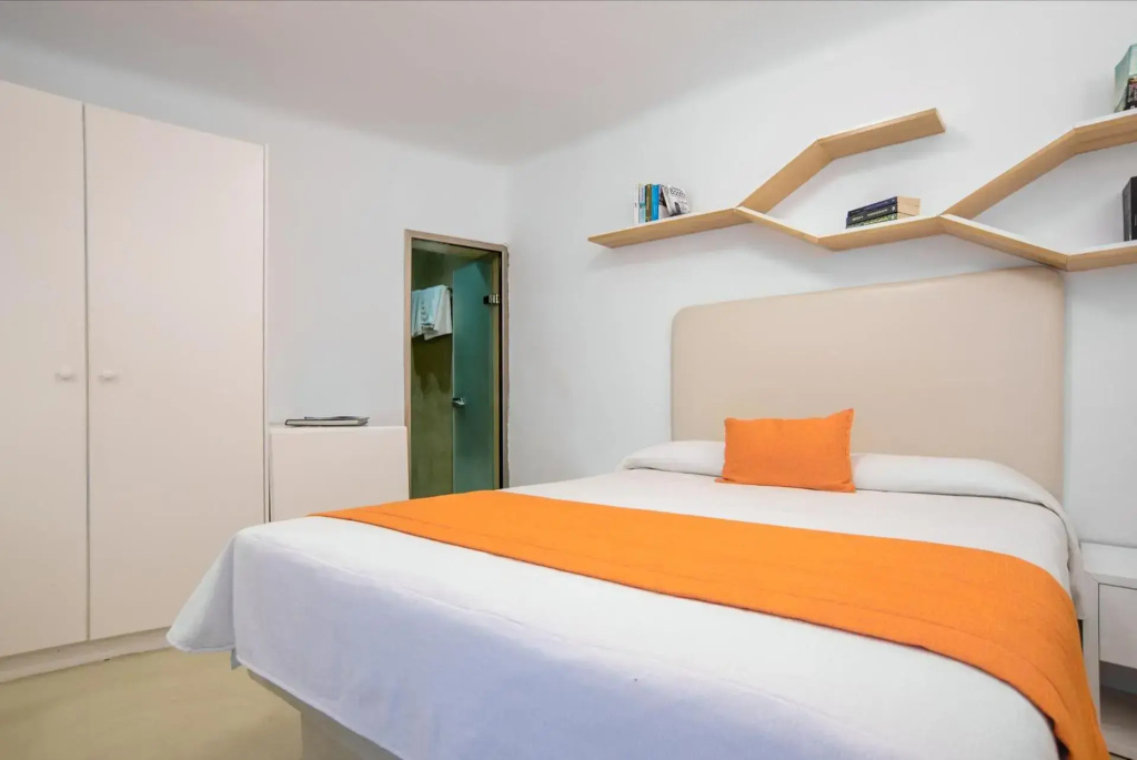 Superior Double room with mountain view (full double bed)