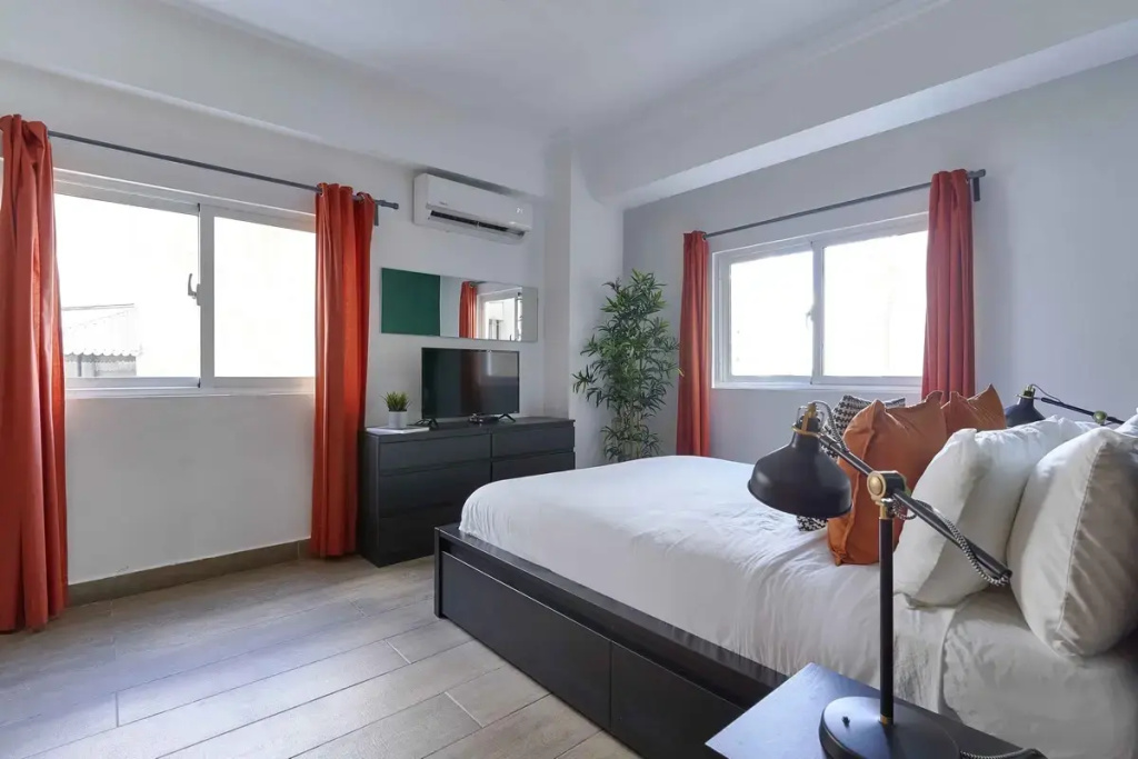 Standard Deluxe Plus Double Apartment (full double bed)