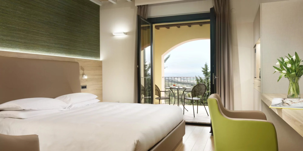 Panorama Double room (full double bed)