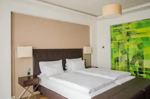 Double room (twin beds)