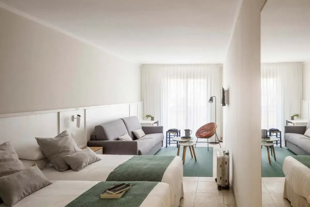 AQUA Hotel Bertran Park - Chambres