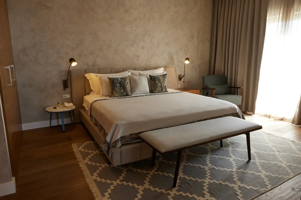 Lara Barut Collection image rooms