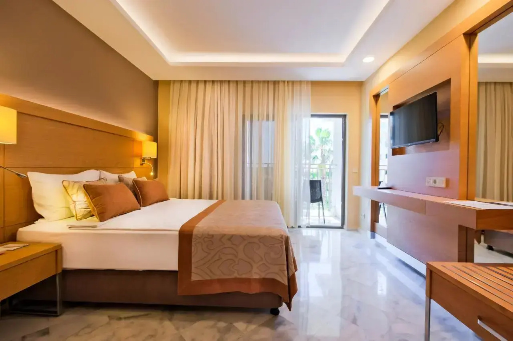 Comfort Club Double room (full double bed)