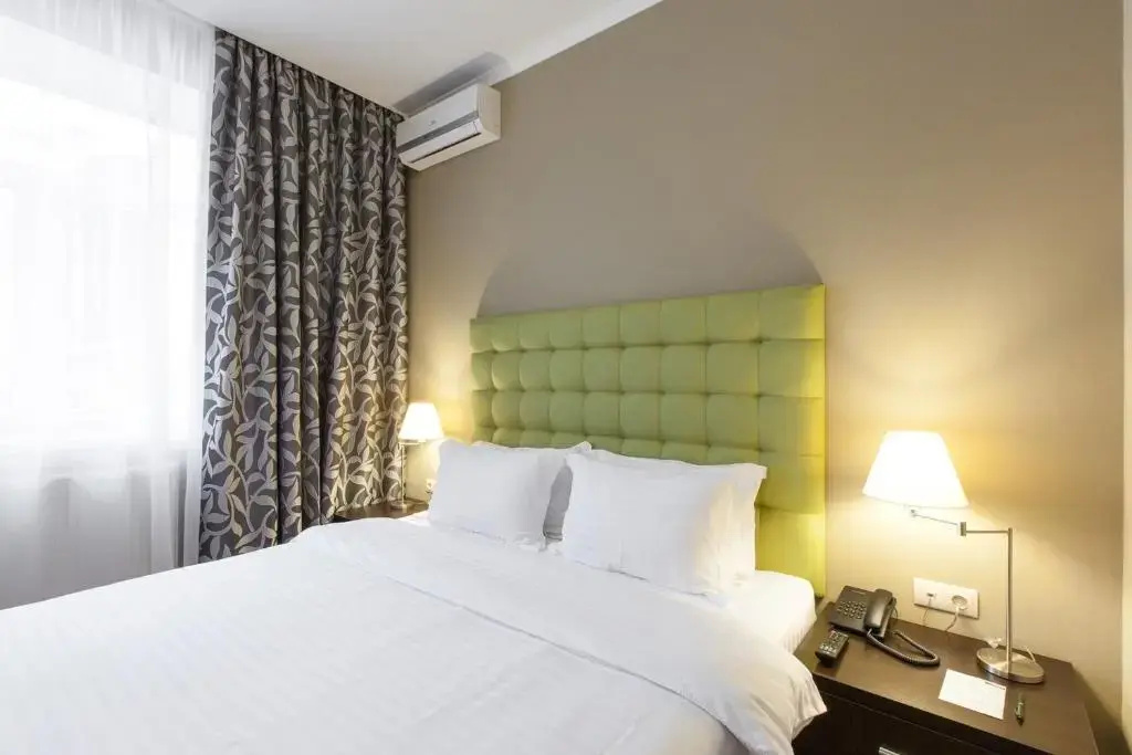 Single room (single bed)