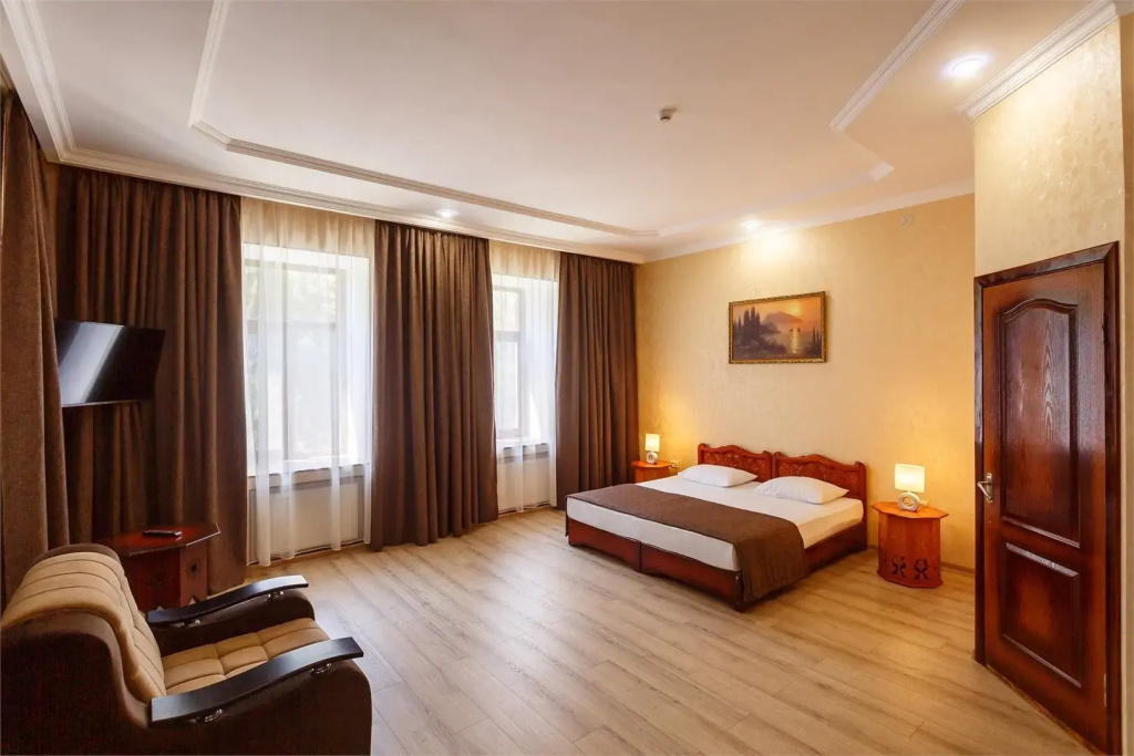 Family Double room (full double bed)