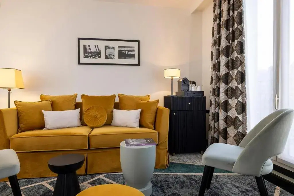 Hotel Aiglon 73