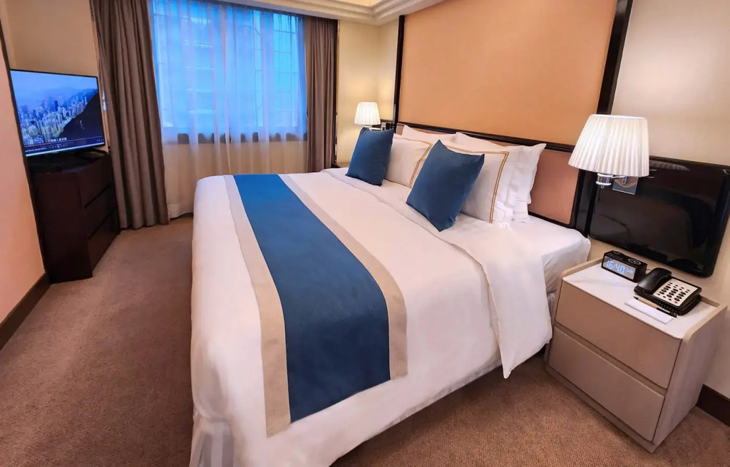 Duplex Double Suite (full double bed)